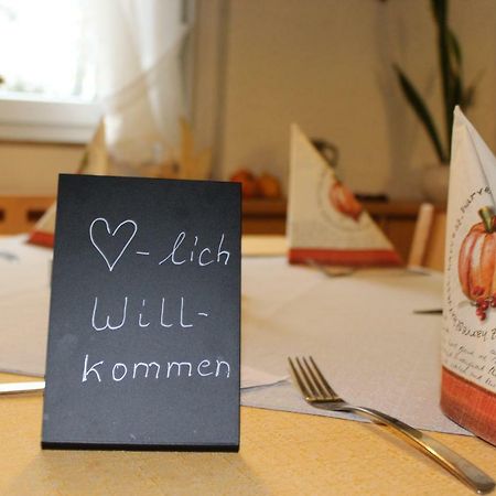 Gasthof Roessle Ochsenwang Bissingen an der Teck Eksteriør bilde